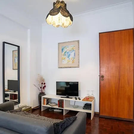 1br1 In Moscavide, Metro Close Lisbon